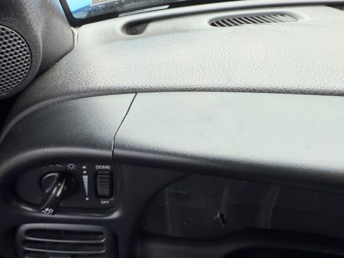 Used 2001 Dodge Ram 1500 Truck 4x4 Quad Cab image 14