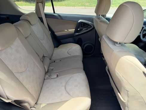 Used 2010 Toyota RAV4 4WD image 15