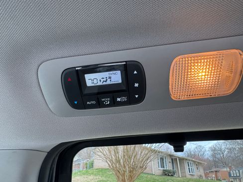 Used 2016 Honda Odyssey EX-L image 22