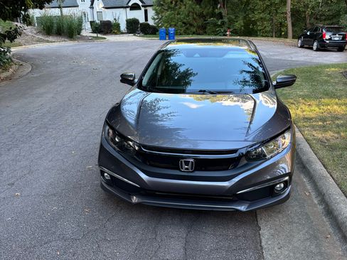 Used 2020 Honda Civic EX image 8