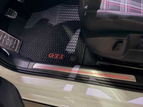 Used 2017 Volkswagen GTI S FWD image 16
