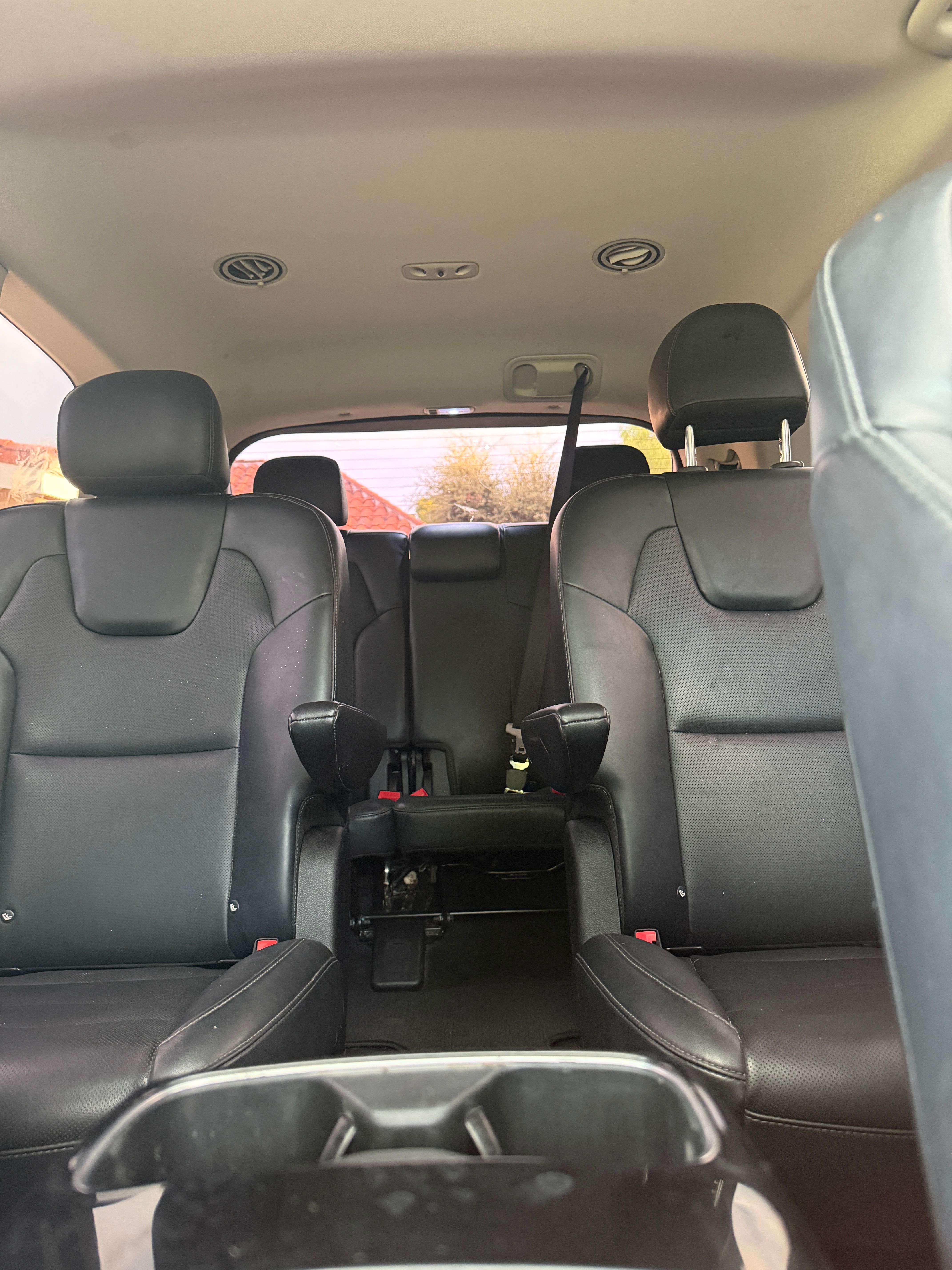 Used 2022 Kia Telluride S FWD image 16