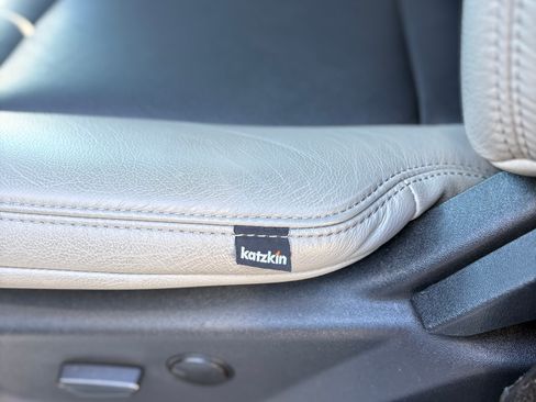 Used 2022 Ford F250 XLT w/ XLT Value Package image 17