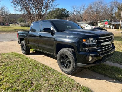 Used 2018 Chevrolet Silverado 1500 LTZ Z71 w/ Midnight Edition