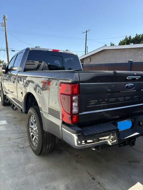 Used 2021 Ford F250 Lariat w/ Lariat Value Package AWD/4WD image 4
