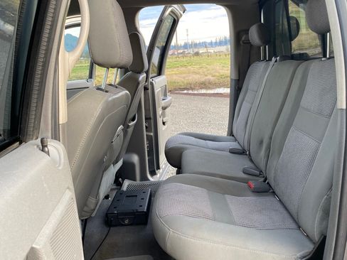 Used 2006 Dodge Ram 3500 Truck SLT w/ Quad Cab Big Horn Value Group image 17