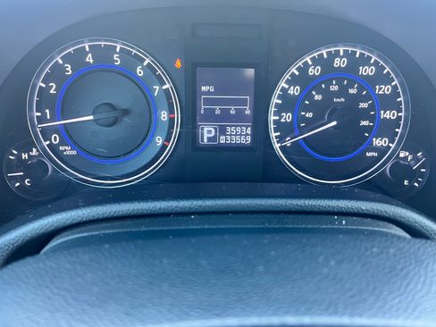 Used 2013 INFINITI G37 x Sedan w/ Premium Pkg image 9