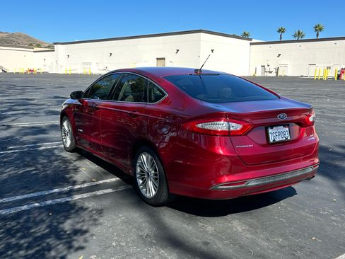Used 2014 Ford Fusion SE w/ Equipment Group 502A image 8