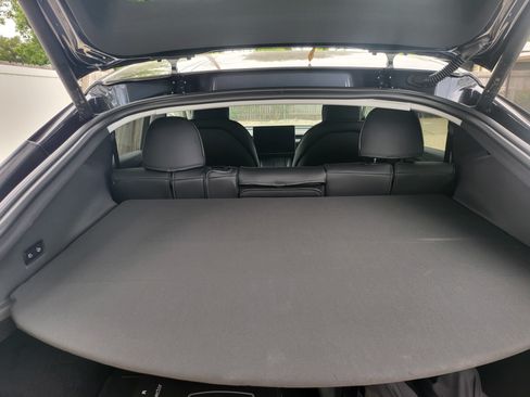 Used 2026 Tesla Model Y Long Range RWD image 21