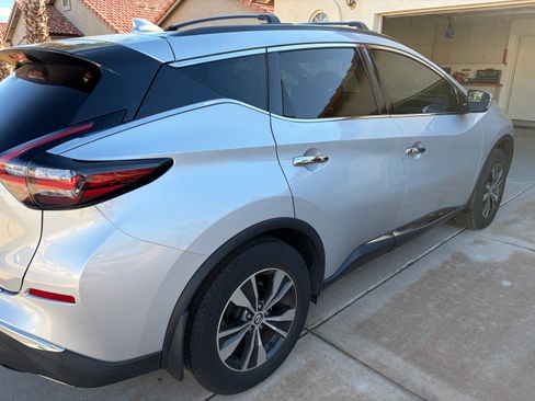 Used 2019 Nissan Murano SV image 4