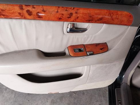 Used 2002 Lexus LS 430 430 Sedan 4D image 18