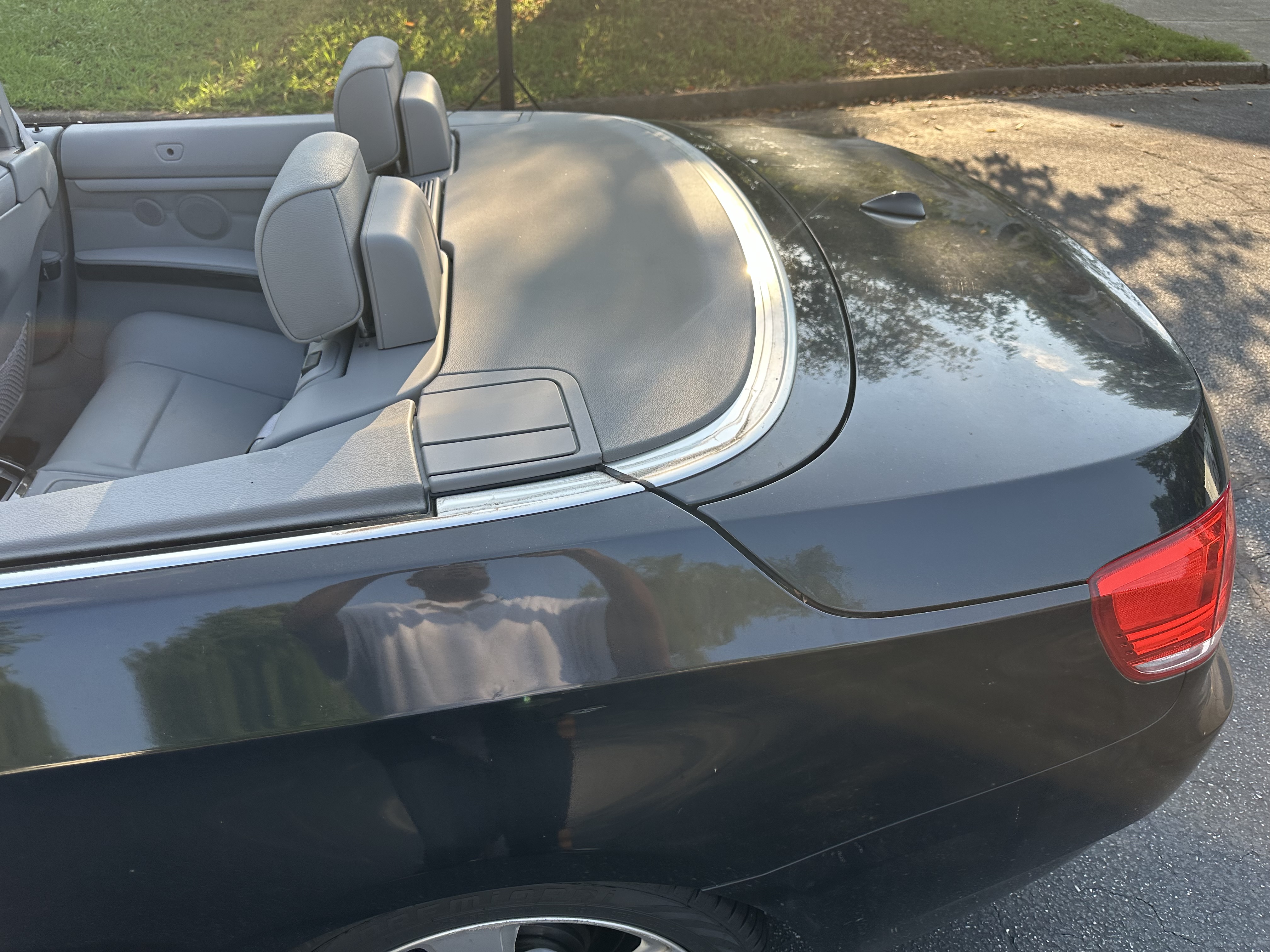 Used 2009 BMW 328i Convertible RWD image 2
