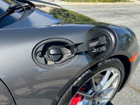 Used 2013 Porsche Boxster S image 27