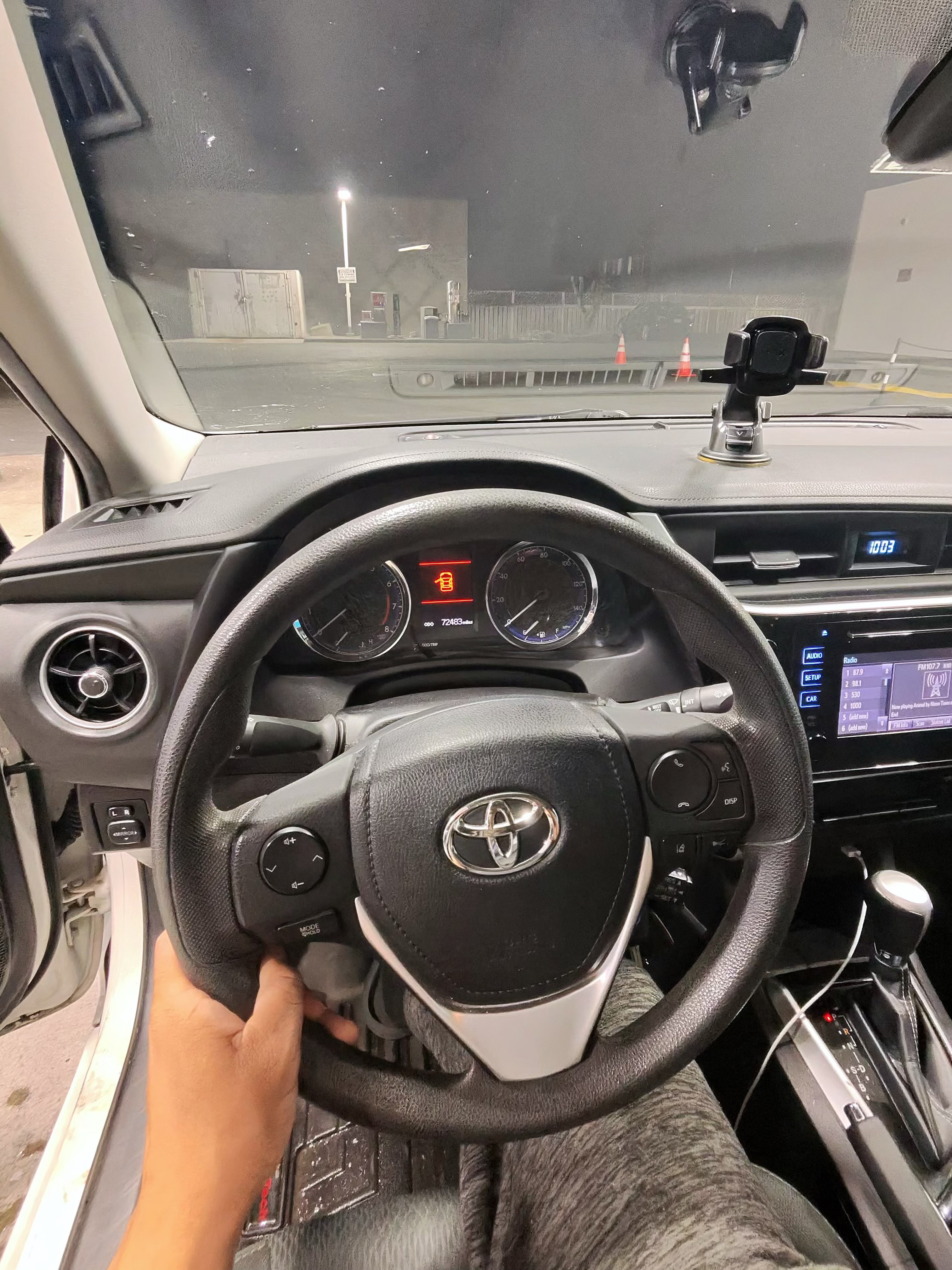 Used 2019 Toyota Corolla LE FWD image 12