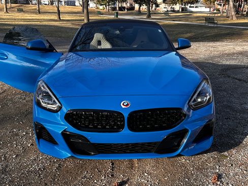 Used 2019 BMW Z4 sDrive30i image 9