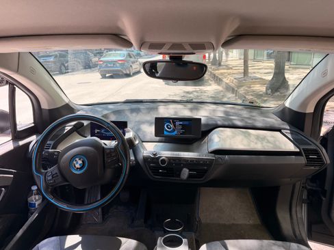 Used 2017 BMW i3 w/ Range Extender RWD image 19