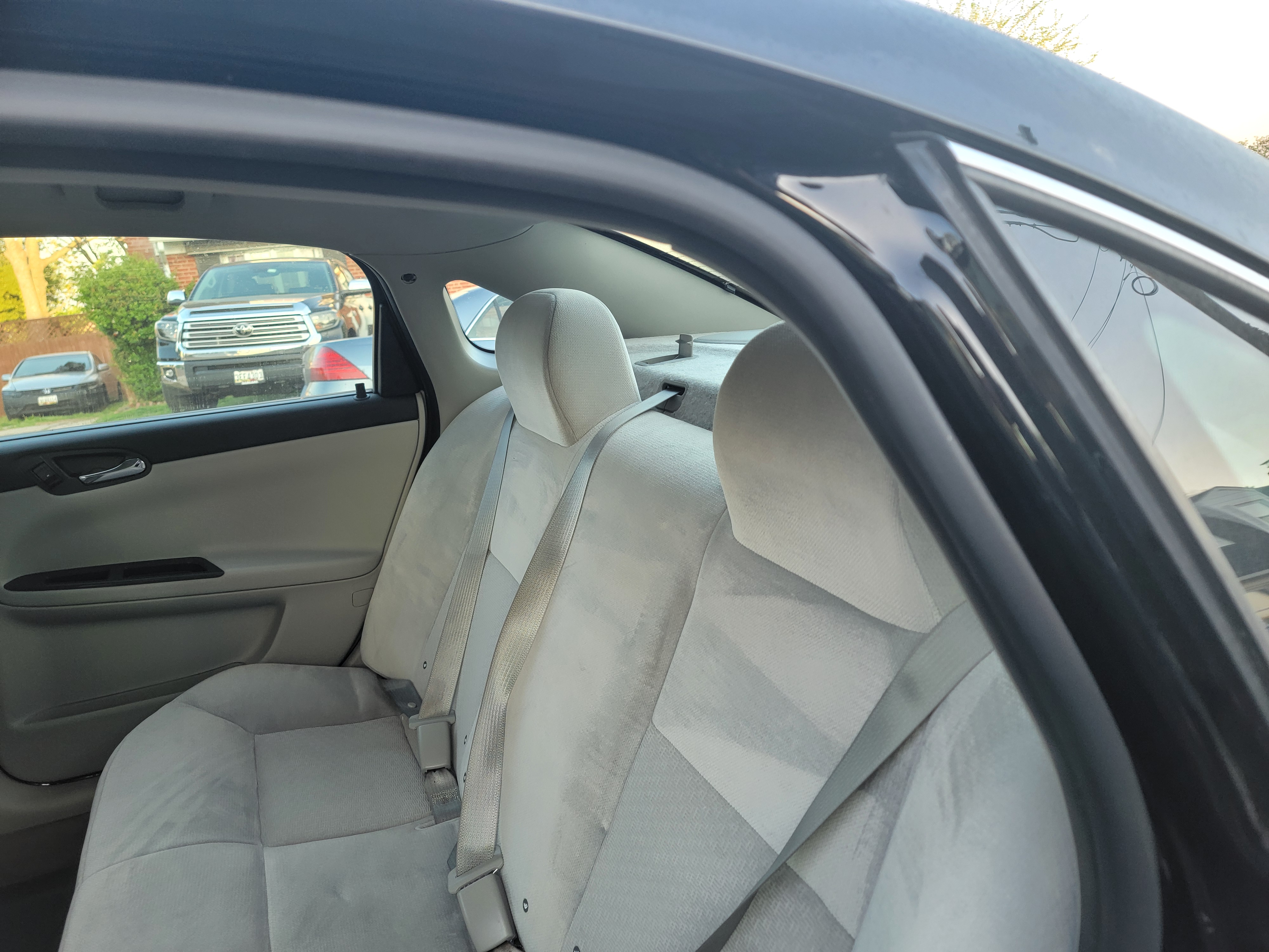 Used 2016 Chevrolet Impala LT FWD image 22