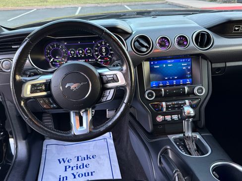 Used 2020 Ford Mustang GT Premium w/ GT Performance Package RWD image 12