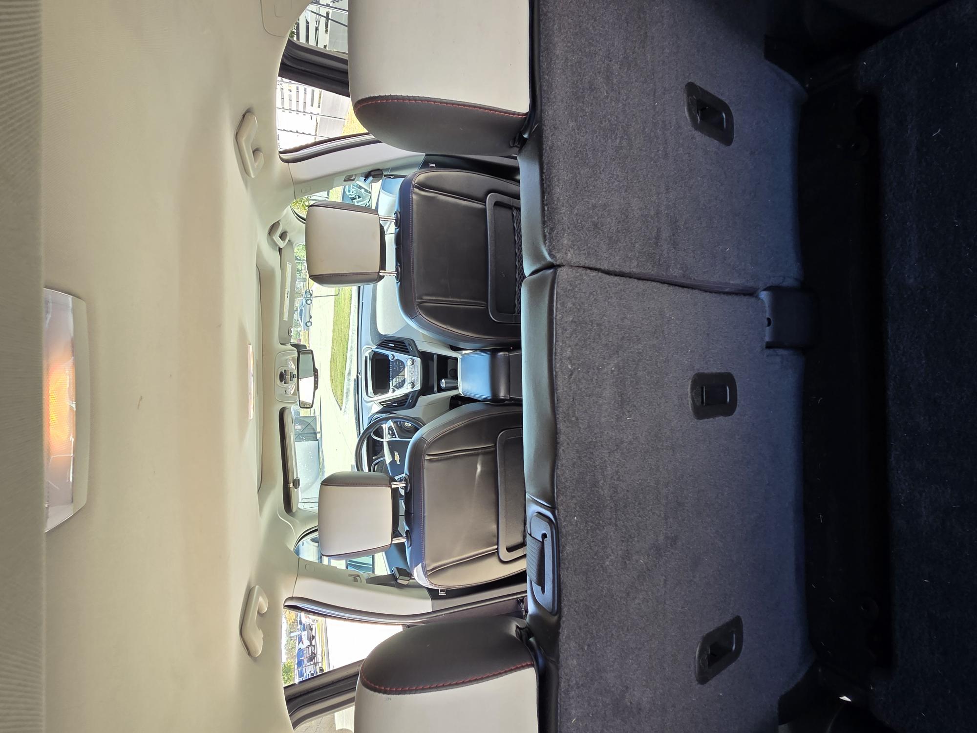 Used 2016 Chevrolet Equinox LTZ w/ Enhanced Convenience Package AWD/4WD image 11