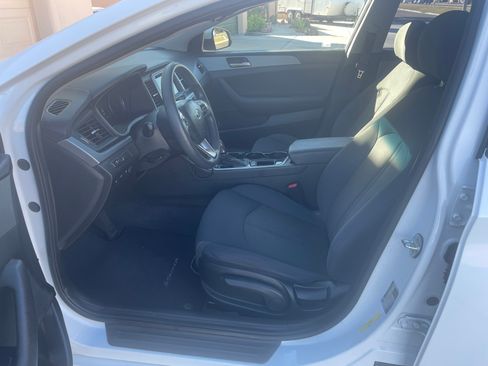 Used 2018 Hyundai Sonata SE image 4