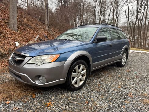 Used 2009 Subaru Outback 2.5i Special Edition image 2