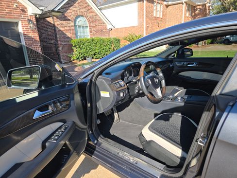Used 2012 Mercedes-Benz CLS 550 image 13