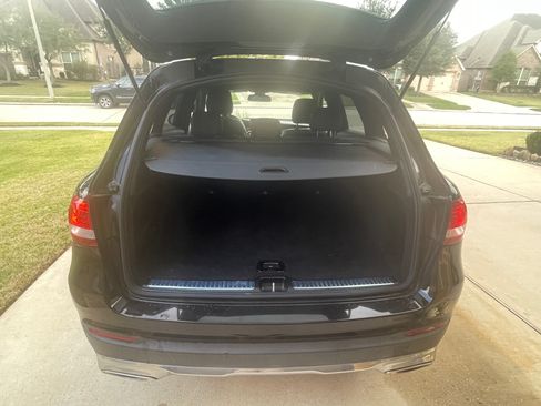 Used 2017 Mercedes-Benz GLC 300 image 11