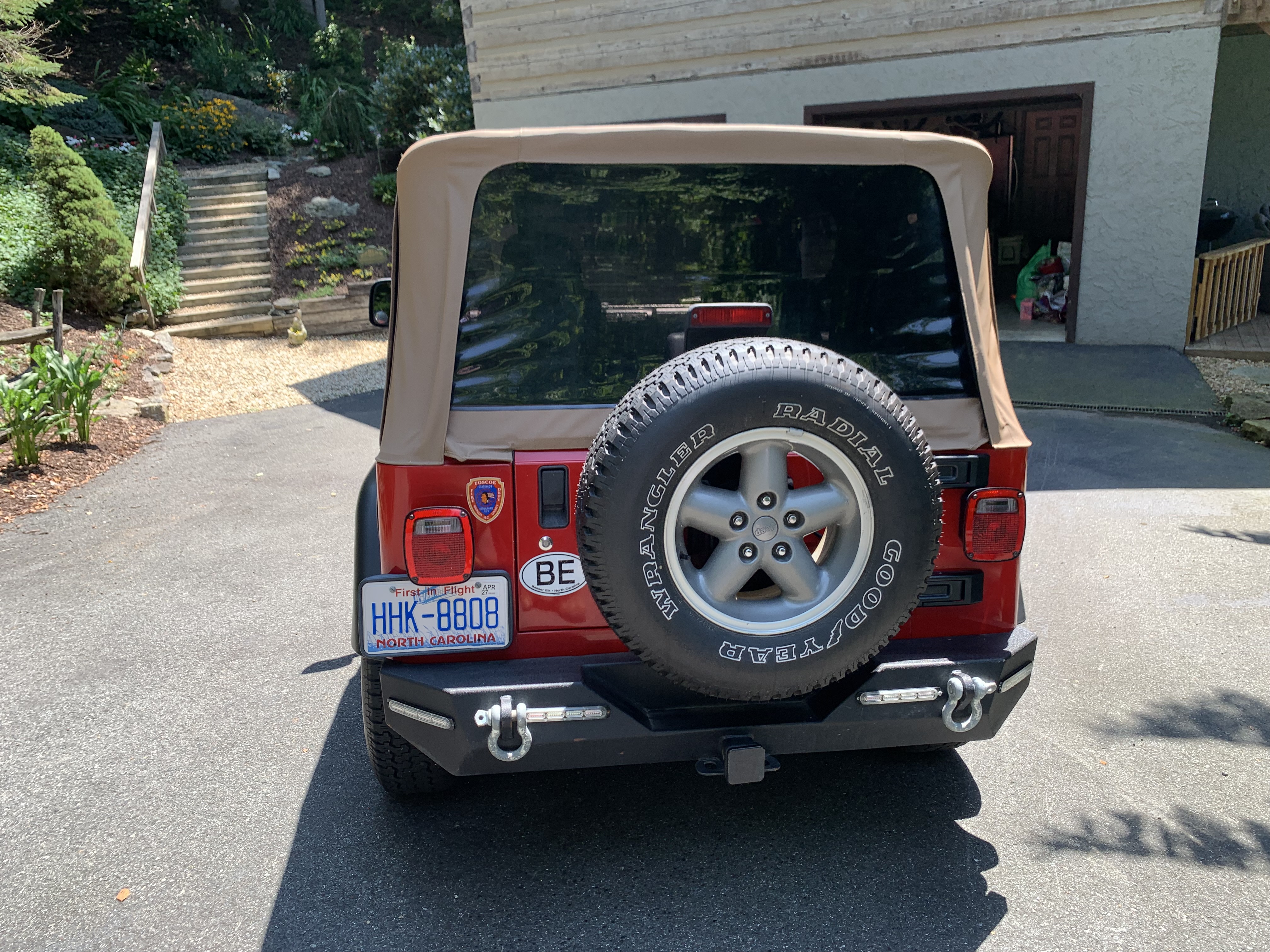Used 2004 Jeep Wrangler X w/ Full Face Tire & Wheel Group AWD/4WD image 5