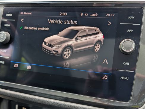 Used 2019 Volkswagen Tiguan SEL Premium w/ 3rd Row Seat Package AWD/4WD image 21