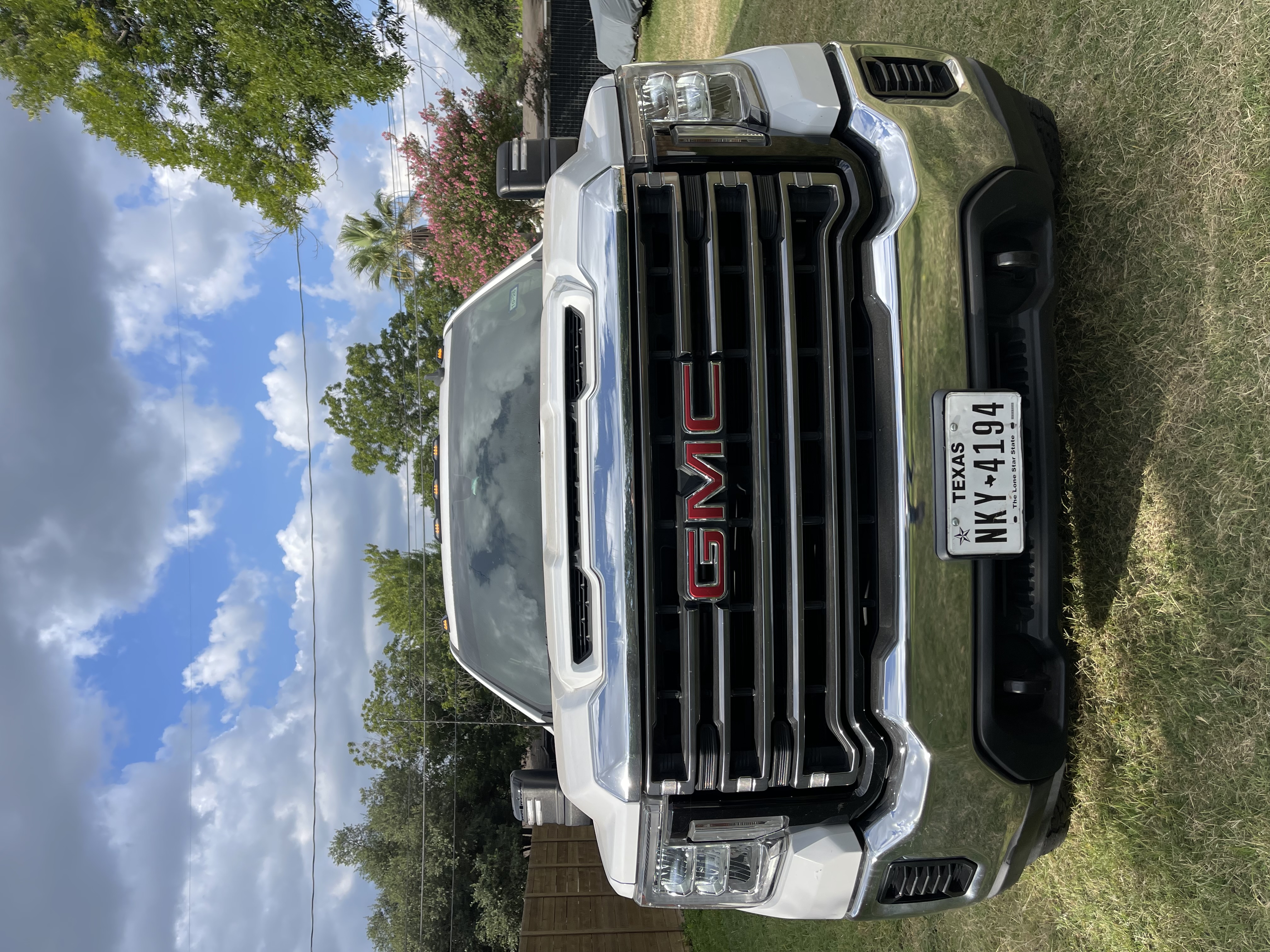 Used 2020 GMC Sierra 3500 4x4 Crew Cab w/ Convenience Package image 2