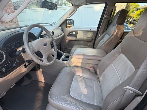 Used 2004 Ford Expedition Eddie Bauer RWD image 22