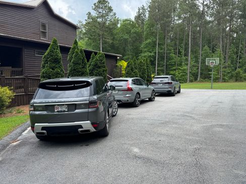 Used 2018 Land Rover Range Rover Sport HSE AWD/4WD image 10