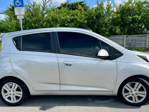 Used 2015 Chevrolet Spark LT FWD image 4