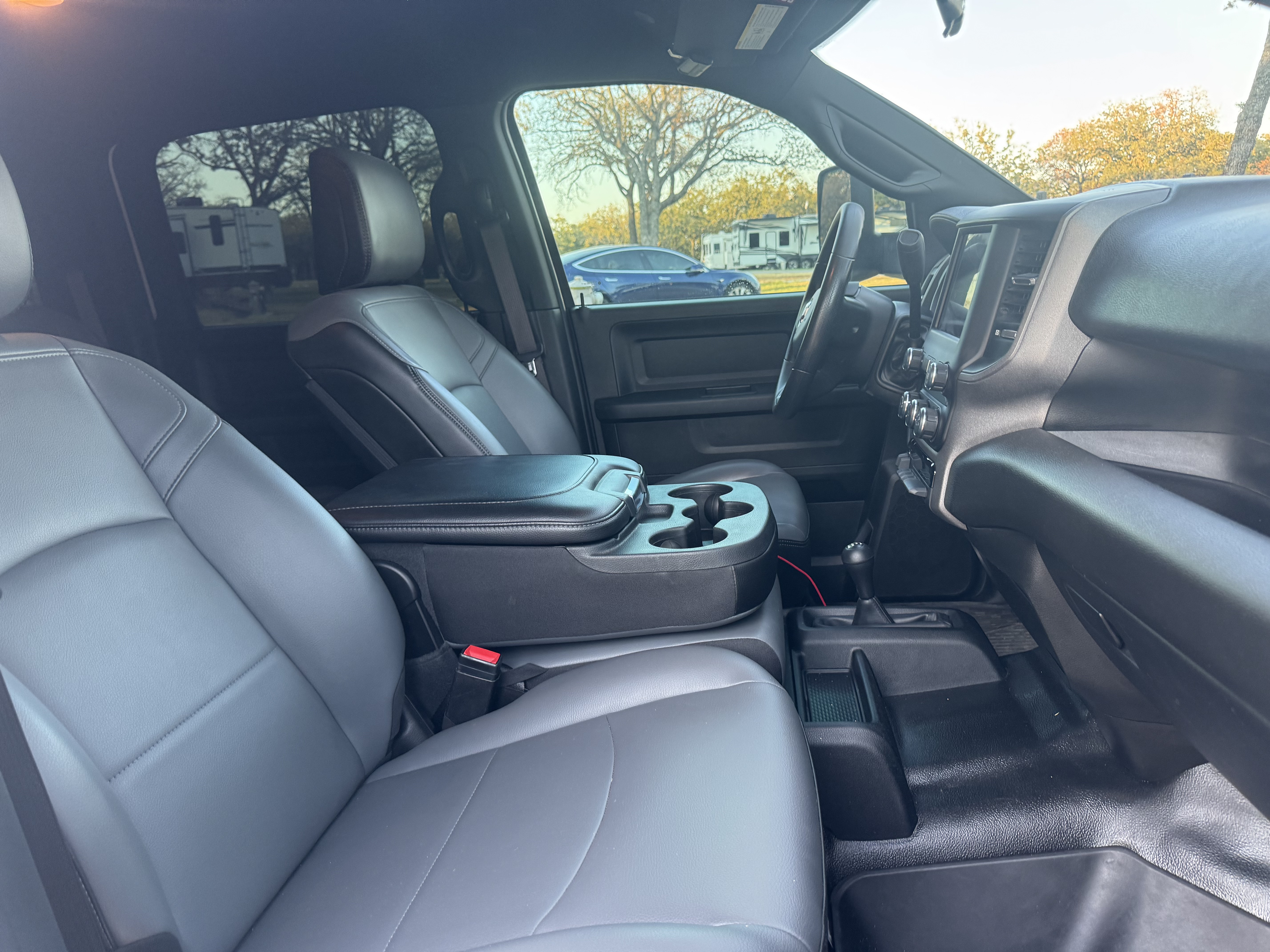 Used 2022 RAM 3500 Tradesman w/ Max Tow Package AWD/4WD image 12
