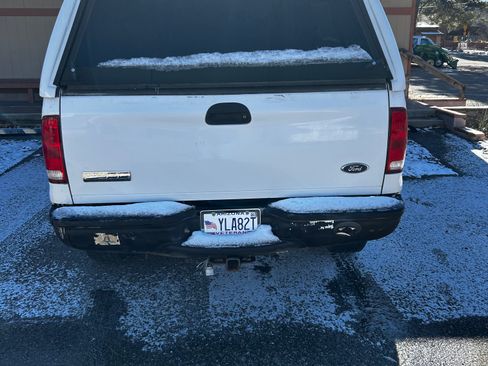 Used 2005 Ford F350 XL image 6