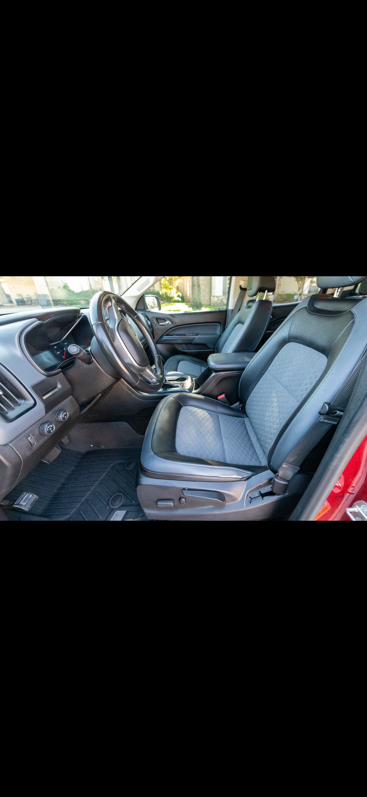Used 2018 Chevrolet Colorado Z71 AWD/4WD image 15