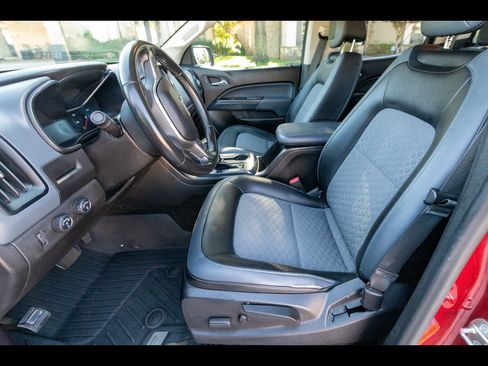 Used 2018 Chevrolet Colorado Z71 image 15