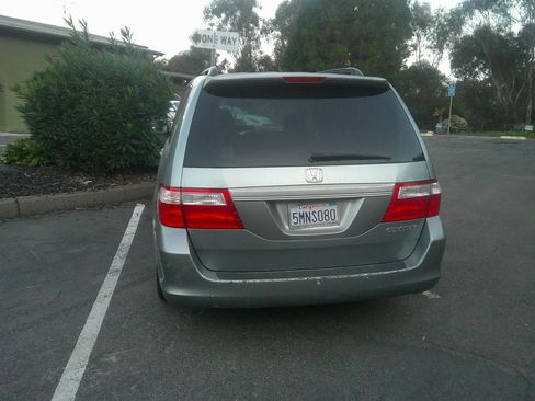 Used 2005 Honda Odyssey EX image 2