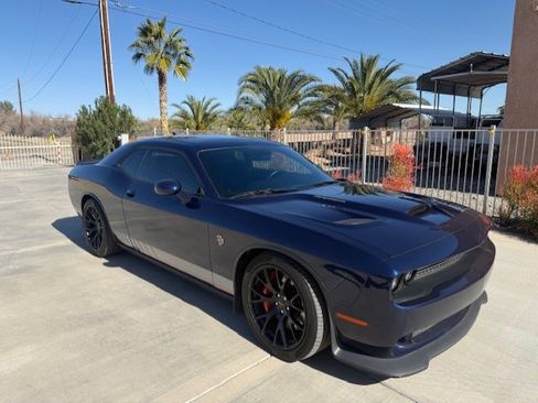 Used 2015 Dodge Challenger SRT Hellcat image 11