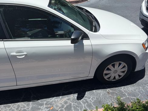 Used 2016 Volkswagen Jetta S FWD image 8