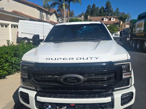 Used 2022 Ford F350 Lariat w/ Tremor Off-Road Package image 14