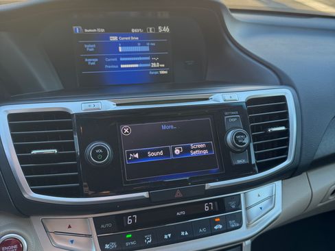 Used 2015 Honda Accord EX-L image 2