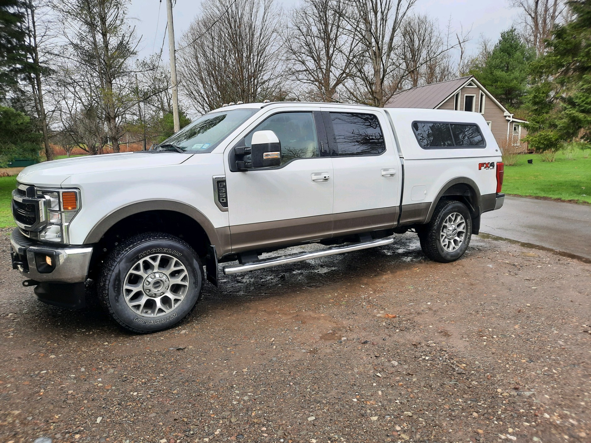 Used 2022 Ford F350 Lariat w/ Lariat Ultimate Package AWD/4WD image 1