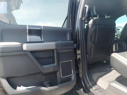 Used 2020 Ford F450 Platinum w/ FX4 Off-Road Package image 17