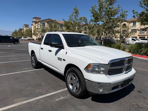 Used 2018 RAM 1500 Big Horn AWD/4WD image 1