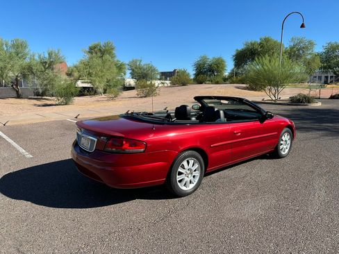 Used 2004 Chrysler Sebring GTC FWD image 21