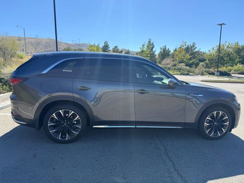 Used 2024 MAZDA CX-90 Plug-In Hybrid w/ Premium Plus AWD/4WD image 6