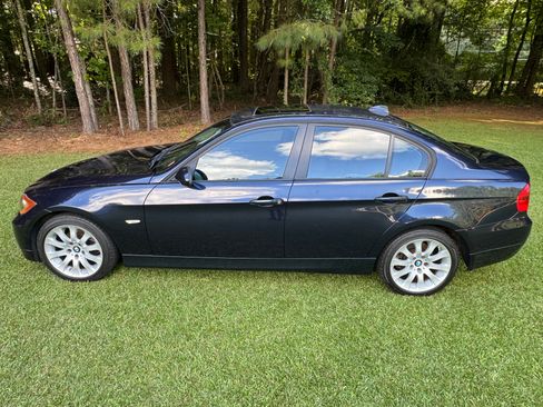 Used 2007 BMW 328xi Sedan AWD/4WD image 24