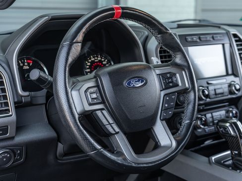 Used 2018 Ford F150 Raptor w/ Equipment Group 802A Luxury image 27