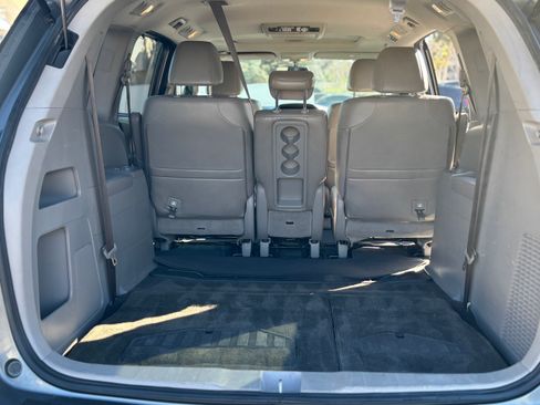 Used 2012 Honda Odyssey EX-L image 11